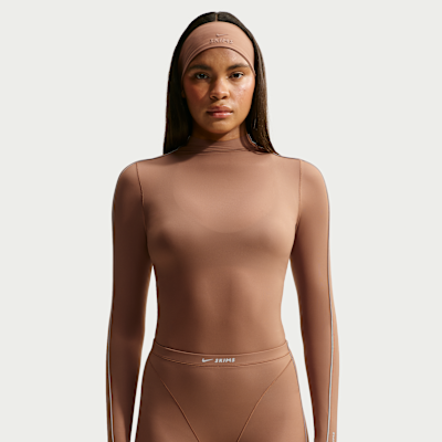 NikeSKIMS Weightless Women's Mock-Neck Long-Sleeve Top. Nike.com